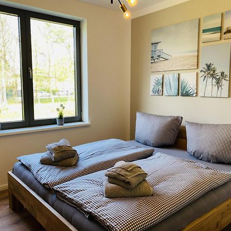 Ferienwohnung Auszeit In Den Parkvillen Carlota Und Candela Baabe Zewnętrze zdjęcie